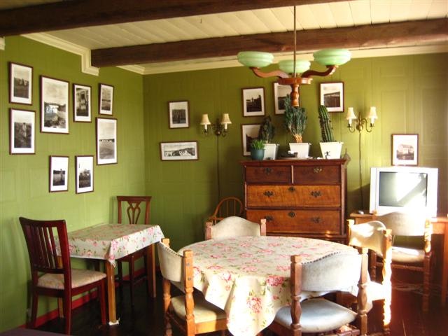 Ensku Husin Guesthouse