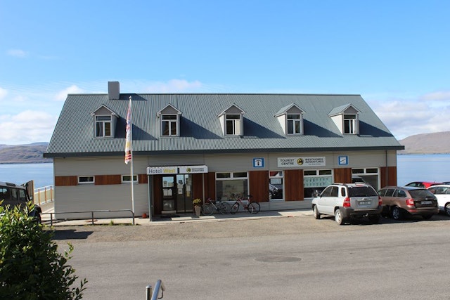 Hotel West